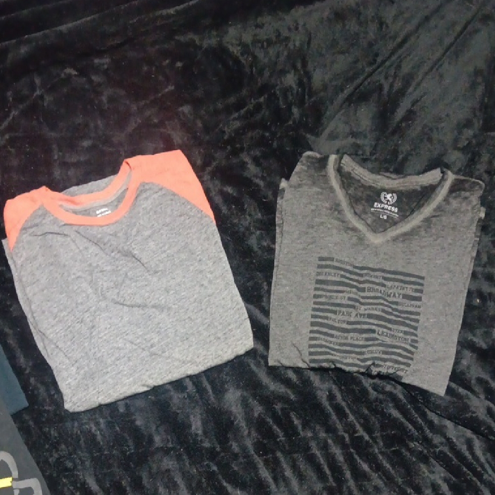 Express Gray V-Neck Tee & Old Navy